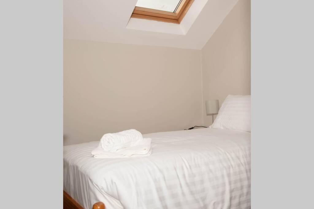 Hillside House- Wild Atlantic Way Villa Burnfoot Buitenkant foto