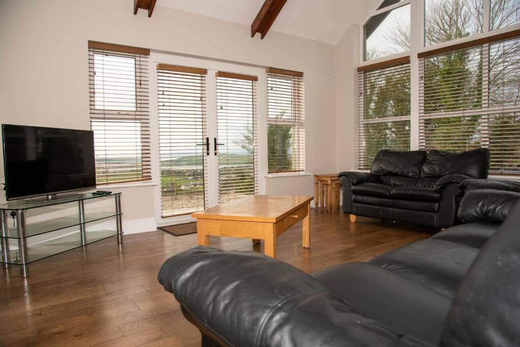 Hillside House- Wild Atlantic Way Villa Burnfoot Buitenkant foto